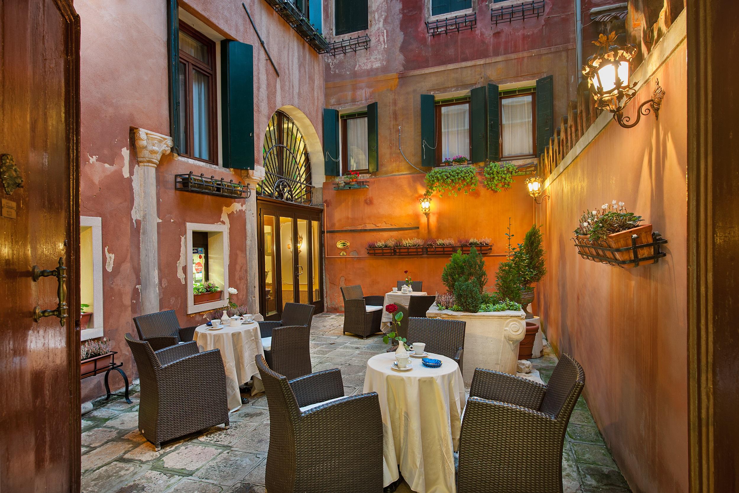 Hotel San Cassiano Ca'Favretto Velence Kültér fotó